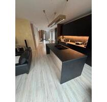 Haus zu vermieten - 2.250,00&nbsp;EUR Kaltmiete, ca.&nbsp; 160,00&nbsp;m&sup2; in Bergisch Gladbach (PLZ: 51429) Alt-Frankenforst