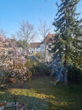 Foto - Zu VERMIETEN: Haus in Frankfurt Nied, 10 Zimmer, 3 Stellplätze