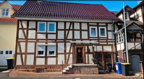 Foto - Haus zur Miete in Morschen - 900,00&nbsp;EUR Kaltmiete, ca.&nbsp; 150,00&nbsp;m&sup2;