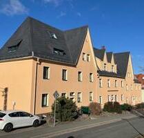 Schöne 2 Zimmer Wohnung in gepflegter Wohnanlage mit neuer Küche - Netzschkau