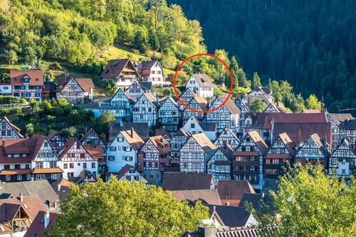 Foto - Wohnhaus mit Doppelgarage in Schiltach im Schwarzwald