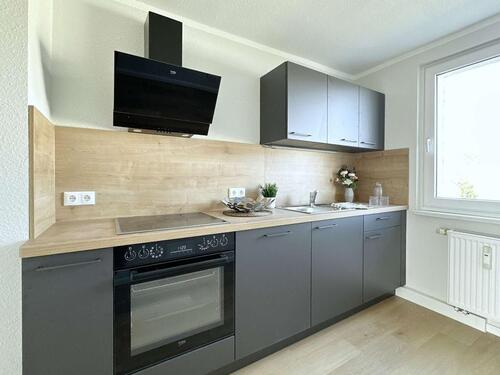 Foto - Erstbezug nach Sanierung – Moderne 3-Zimmer-Wohnung mit Südbalkon und Einbauküche