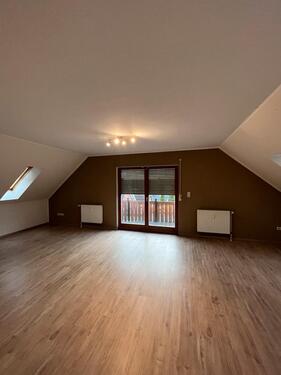 Foto - Helle großzügige Wohnung zu vermieten