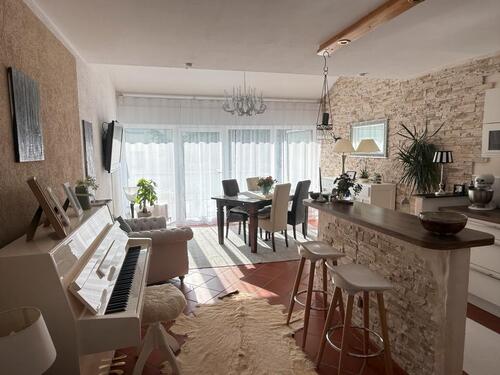 Foto - Haus-im-Haus-Gefühl: Exklusive Split-Level-Wohnung