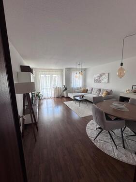 Foto - Wohnung 850 € Warm mit Garage - 590,00 EUR Kaltmiete,