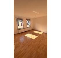 2 Zi- Wohnung 50qm Dachgeschoss Bauerstraße HE - Helmstedt