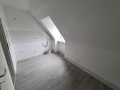 Foto - 3 Zimmer Dachgeschoßwohnung zur Miete in Grevenbroich