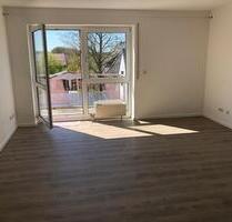 Attraktive, helle 2-Zimmerwohnung mit Südbalkon und Tiefgarage - Günzburg