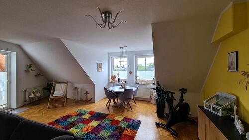 Foto - 3 Zimmer Dachgeschoßwohnung zum Kaufen in Hessisch Lichtenau