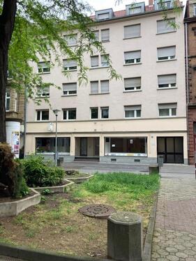 Foto - Geräumige 2 Zimmer Wohnung mit Balkon und Dachterrasse in Ludwigshafen Mitte