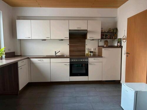 Foto - Erdgeschoss Wohnung - 850,00&nbsp;EUR Kaltmiete, ca.&nbsp; 100,00&nbsp;m&sup2;