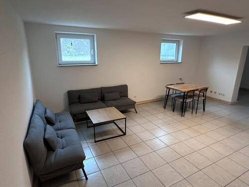 Foto - Möblierte 2,5 Zimmer Souterrain Wohnung