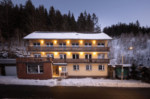 Foto - Haus mit 10 Ferienwohnungen Bed&Breakfast zu vermieten!