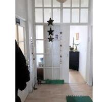 Schöne 3 ZKB-Dachgeschoss Wohnung in Trier Süd (Speestr)