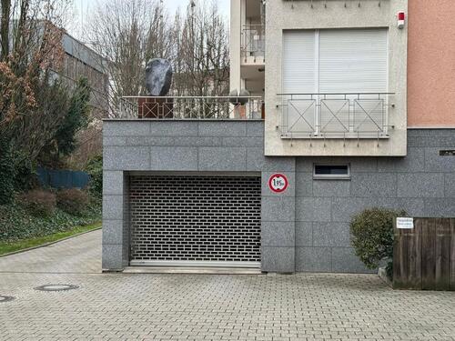 Foto - PKW-Stellplatz in Tiefgarage zu vermieten – Frankfurt Westend