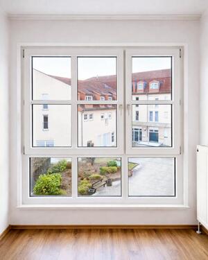 Foto - Helle 2-Zimmer Wohnung mit XXL Dusche