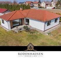 Bungalow mit Garage und Garten in ruhiger Lage von Esting - Olching