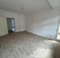 Nicht lange überlegen! Geräumige 3-Zimmer-Wohnung mit Balkon und Loggia! - Magdeburg Ottersleben