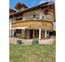 Traumhafte Doppelhaushälfte mit viel Platz & Garten - Ruderatshofen