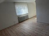 Foto - 3 Zimmer Dachgeschosswohnung - 960,00&nbsp;EUR Kaltmiete, ca.&nbsp; 60,00&nbsp;m&sup2;