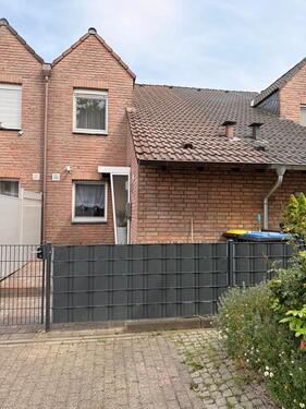Foto - Modernisiertes Reihenmittelhaus mit Garten