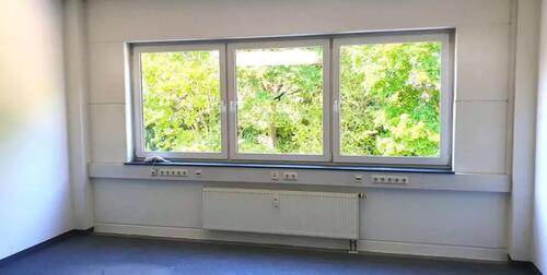 Foto - 170 m² Büro in Erkelenz GIPCO mit Stellplätzen und Klima