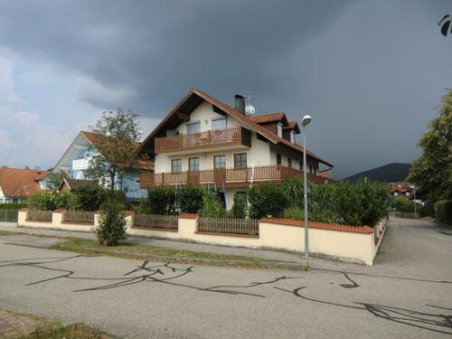 Foto - Wohnung mit großen Balkon - 750,00 EUR Kaltmiete,