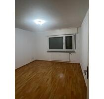 Helle, gemütliche 2-Zimmer-Wohnung in Oberursel - Oberursel (Taunus)