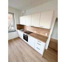 Frisch renovierte 2 Zimmer Wohnung mit Einbauküche - Bielefeld Schildesche