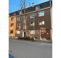 Mehrfamilienhaus mit 6 Wohnheiten 4 Garage 1 Stellplatz - Essen Stadtbezirk III
