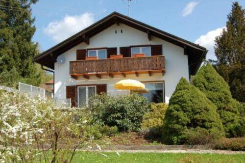Foto - 82340 Feldafing - Freistehendes Einfamilienhaus 125m²