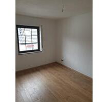 Zimmer in einer 3-er Männer-Wohngemeinschaft Nähe Bhf Bingerbrück - Bingen am Rhein