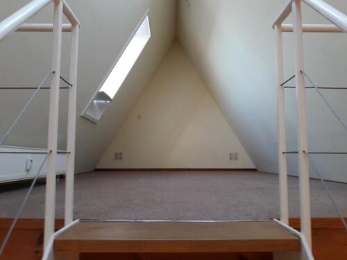 Foto - 1 Zimmer Dachgeschoßwohnung zur Miete in Dessau-Roßlau