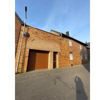 Gereonsweiler Sanierungsobjekt viel Platz ideal für Handwerker - Linnich