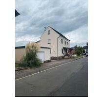 Haus mit Einliegerwohnung - 285.000,00&nbsp;EUR Kaufpreis, ca.&nbsp; 150,00&nbsp;m&sup2; in Bad Münstereifel (PLZ: 53902)