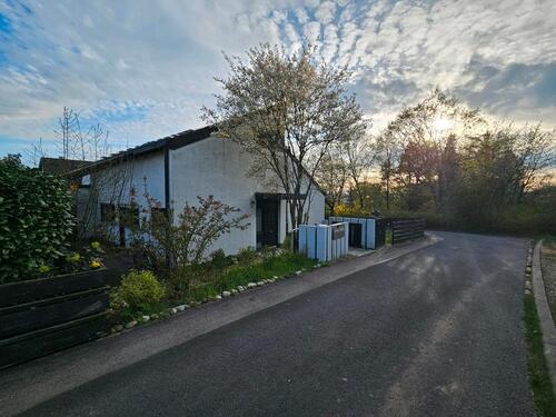 Foto - Einfamilienhaus mit separater Einliegerwohnung