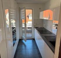 Renovierte 3 Zimmerwohnung mit EBK und gehobener Austattung - Fellbach Oeffingen