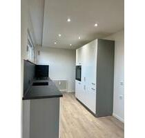 Moderne, helle, neuwertige 3-Zimmer Wohnung mit EBK & 2 Balkonen - Pforzheim Büchenbronn Moderne, helle, neuwertige 3-Zimmer Wohnung mit EBK & 2 Balkonen - Pforzheim Büchenbronn