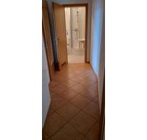 2 Zimmerwohnung (6 Fam.haus) - 350,00&nbsp;EUR Kaltmiete, ca.&nbsp; 47,00&nbsp;m&sup2; in Oelsnitz (Erzgebirge) (PLZ: 09376)