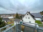 Foto - Gepflegte DG-Wohnung mit 3,5 Zimmern, Balkon und EBK in Münsingen