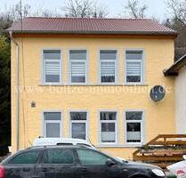 Charmante 2-Zimmer-Wohnung mit offener Küche und Stellplätzen in Bad Kösen - Lanitz-Hassel-Tal