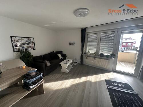 Foto - 3-Zimmer-Wohnung mit Balkon, Einbauküche und KFZ-Stellplatz in ruhigem Wohngebiet von Schlüchtern