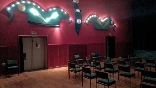 Foto - Haus Zum verkaufen - 100.000,00 EUR Kaufpreis,