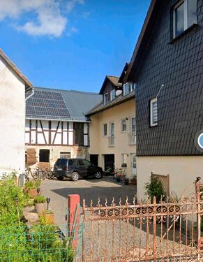 Foto - Haus zur Miete mit Garage - 900,00 EUR Kaltmiete,