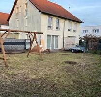 gemütliche Doppelhaushälfte - 465.000,00&nbsp;EUR Kaufpreis, ca.&nbsp; 136,00&nbsp;m&sup2; in Ötigheim (PLZ: 76470)