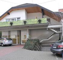 Hobby-Raum KFZ Abstellraum - 270,00&nbsp;EUR Kaltmiete, ca.&nbsp; 140,00&nbsp;m&sup2; in Mendig (PLZ: 56743)