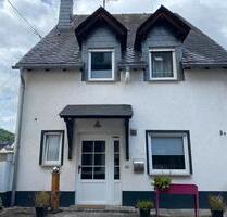 Einfamilienhaus Winningen - 1.700,00&nbsp;EUR Kaltmiete, ca.&nbsp; 160,00&nbsp;m&sup2; in Winningen (PLZ: 56333)