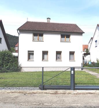 Foto - Einfamilen-Haus - 350.000,00&nbsp;EUR Kaufpreis, ca.&nbsp; 130,00&nbsp;m&sup2;