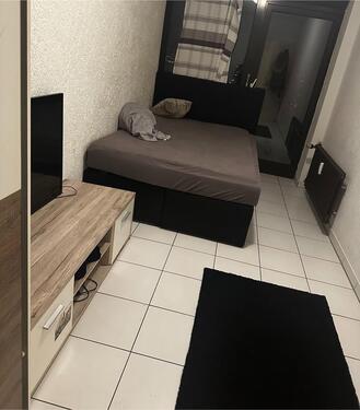 Foto - Hochparterre mit 100,00 m&sup2; in Mannheim zur Miete