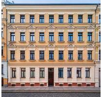 Stilvolle Eigentumswohnung mit Balkon und Aufzug 2 Zimmer66qm - Leipzig Ost